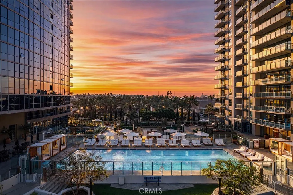 9 MacArthur Place Unit 602, Santa Ana, CA 92707