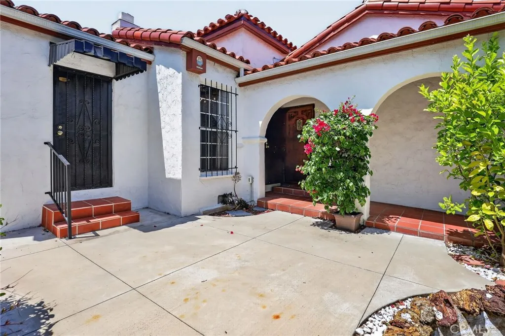 Additional image 5 of 7607 8th Avenue, Los Angeles, CA 90043