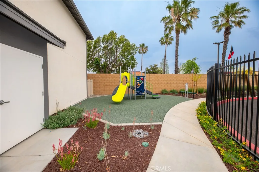 Additional image 49 of 8183 Amerena Way, Fontana, CA 92335