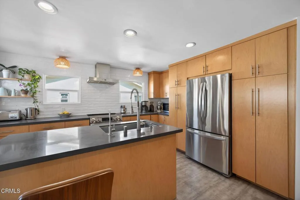 Additional image 45 of 1681 San Nicholas Street, Ventura, CA 93001