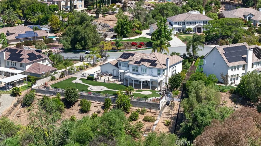 14427 Ashton Ln, Riverside, CA 92508