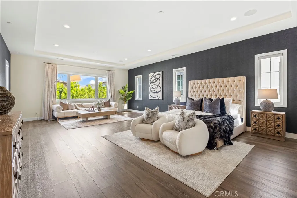Additional image 81 of 57 Pulsar, Irvine, CA 92618