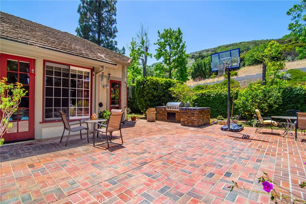 Additional image 19 of 29551 Weeping Willow Dr, Agoura Hills, CA 91301