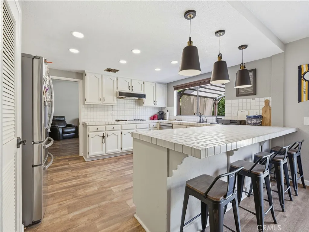 Additional image 61 of 22319 Lull Street, Canoga Park, CA 91304