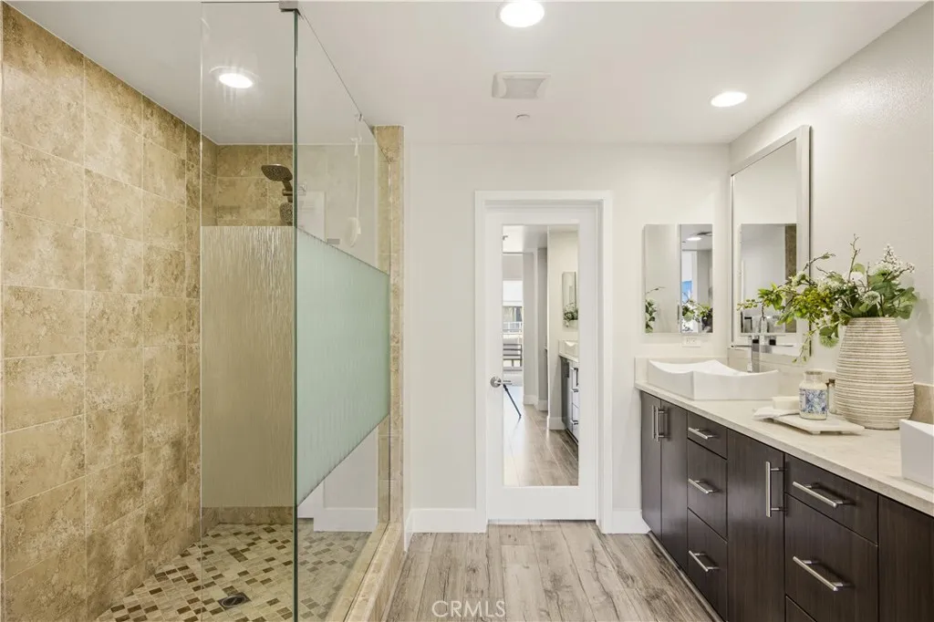 Additional image 19 of 108 Rockefeller, Irvine, CA 92612