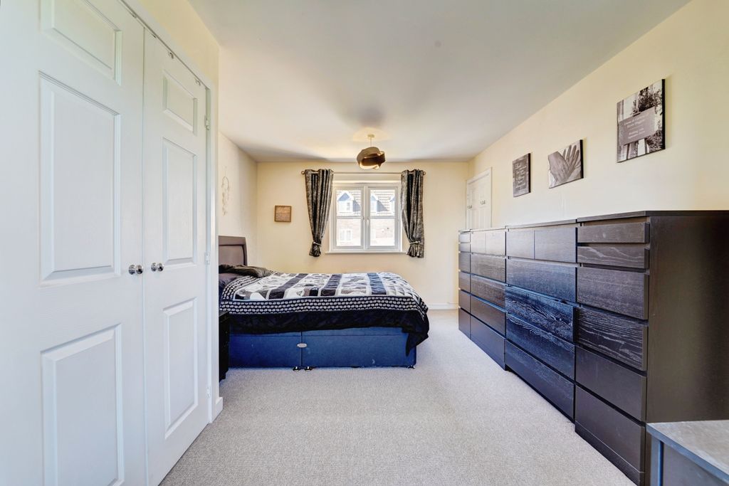 Additional image 21 of 5 bed detached house for saleMaskell Drive, Bedford MK41