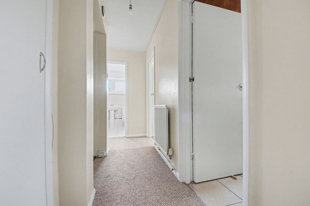 Additional image 5 of 2 bed flat for sale358 Spring Road, Sholing SO19