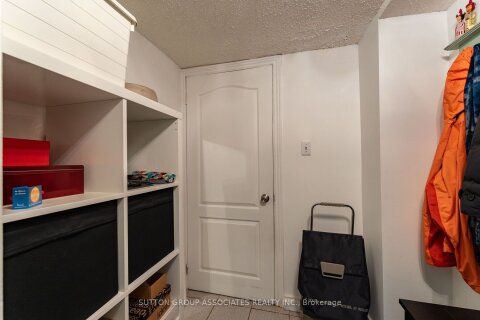 Additional image 8 of Lower-57 Aziel Street, Toronto, ON, M6P 2N8