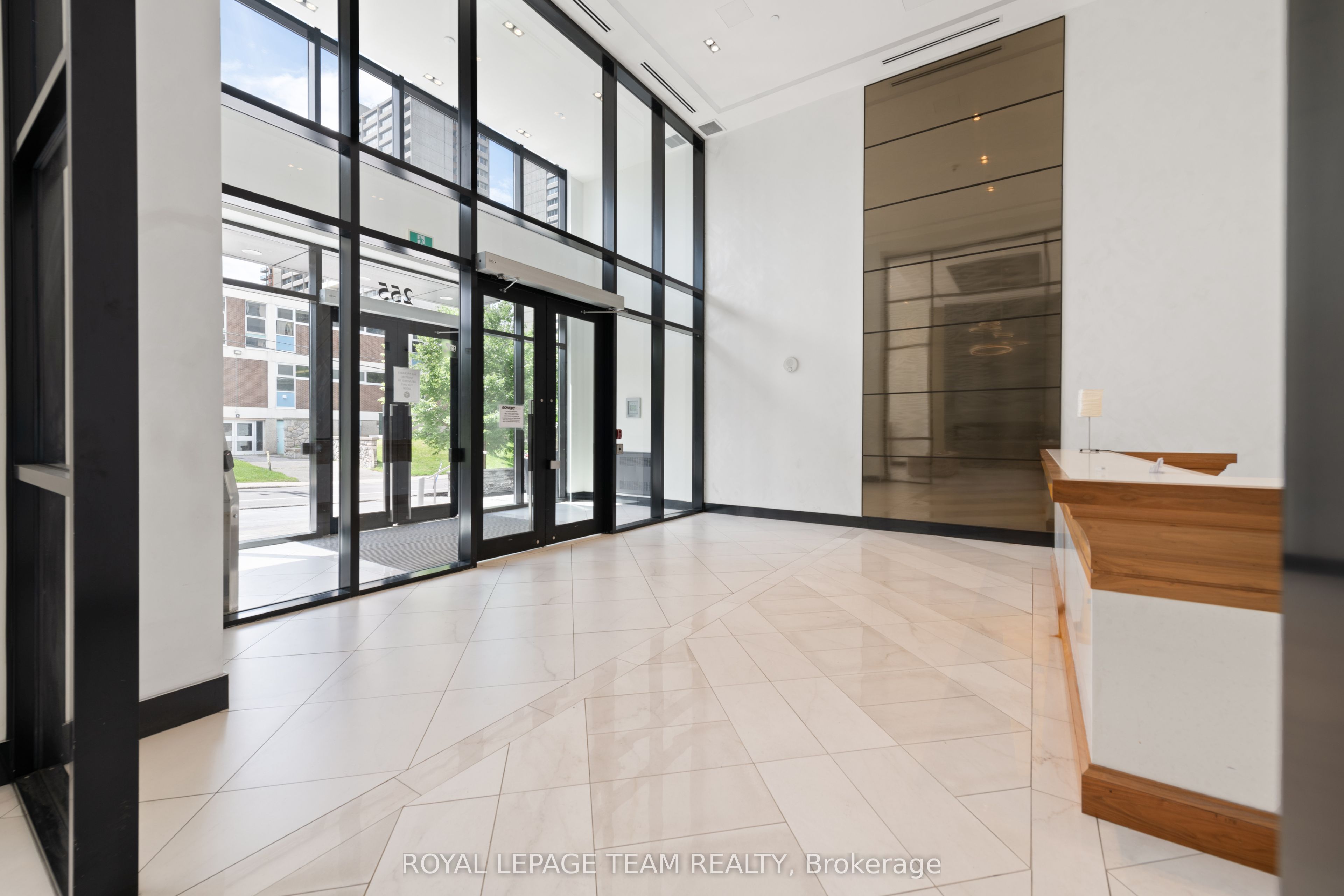 Additional image 4 of 409-255 Bay Street N, Ottawa, ON, K1R 0C5