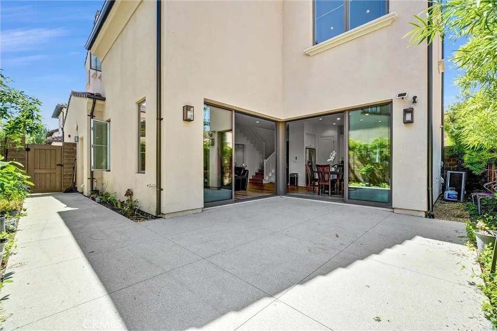 Additional image 29 of 151 Winnett, Irvine, CA 92602