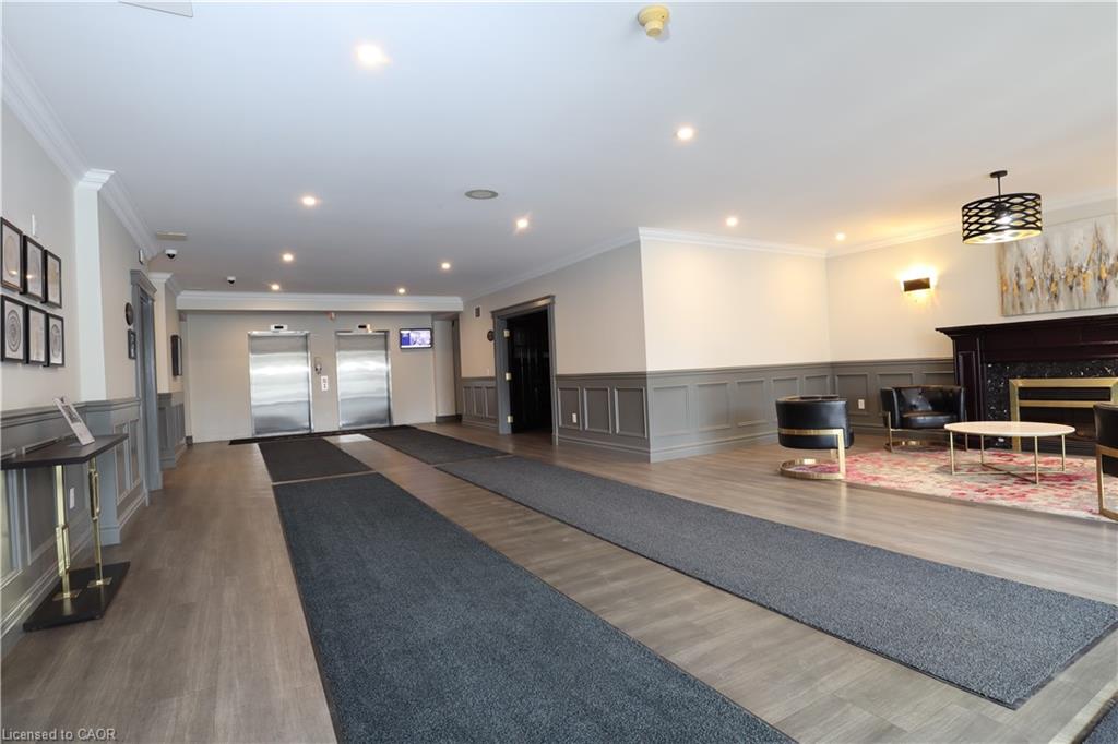 Additional image 4 of 1207-255 Keats Way, Waterloo, ON, N2L 6N6