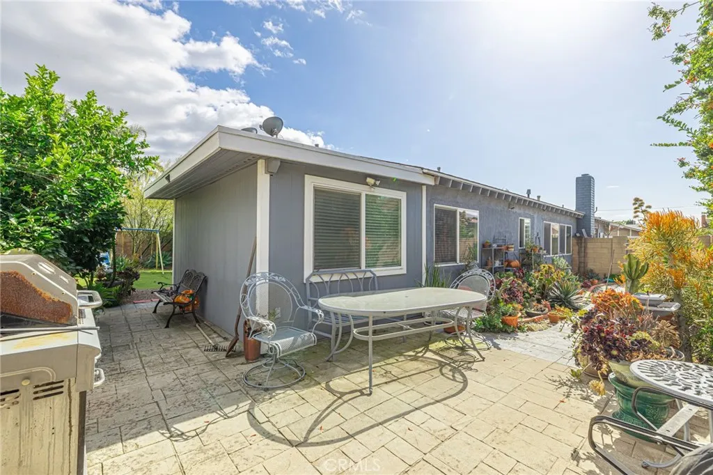 Additional image 76 of 2078 N Swindon Ave, Simi Valley, CA 93063