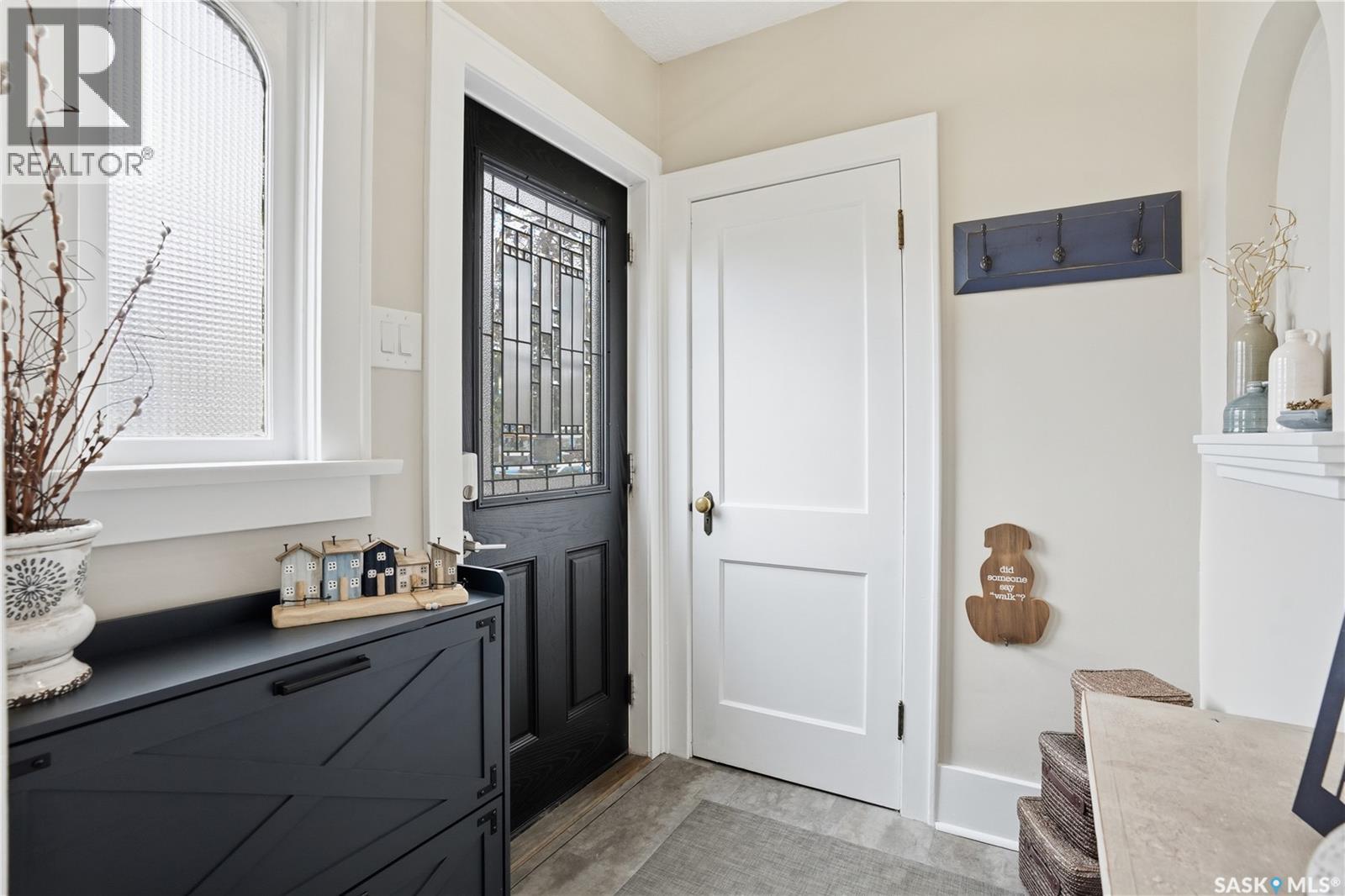 Additional image 4 of 2155 Queen Street, Regina, SK, S4T4C4