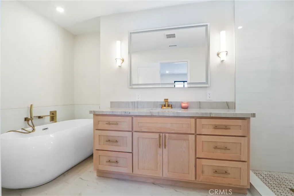 Additional image 18 of 1703 Pescadores, San Pedro, CA 90732