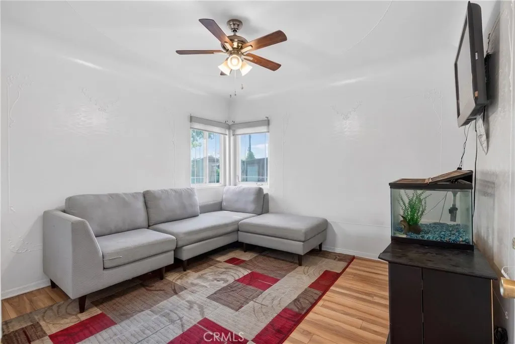 Additional image 9 of 1146 E 90th St, Los Angeles, CA 90002
