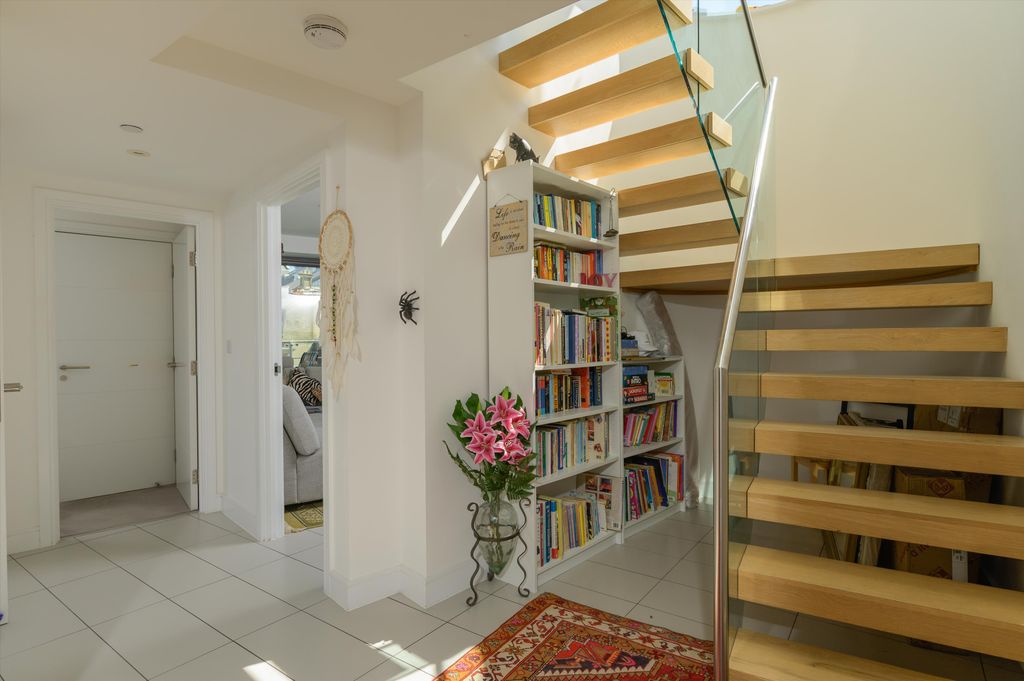 Additional image 13 of 3 bed maisonette for saleColston Avenue, Bristol BS1
