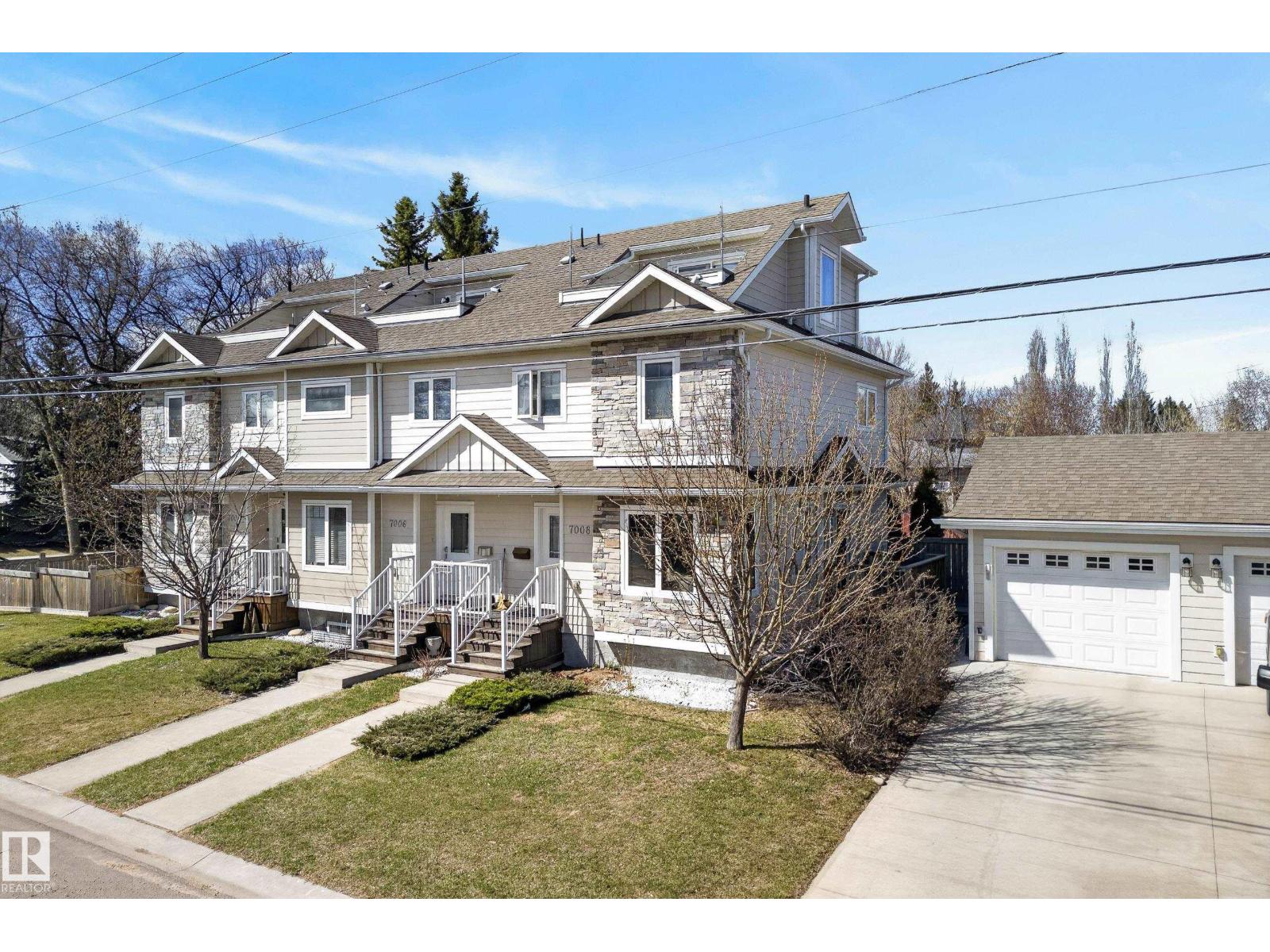 Additional image 2 of 7008 97 Street NW, Edmonton, AB, T6E3K1