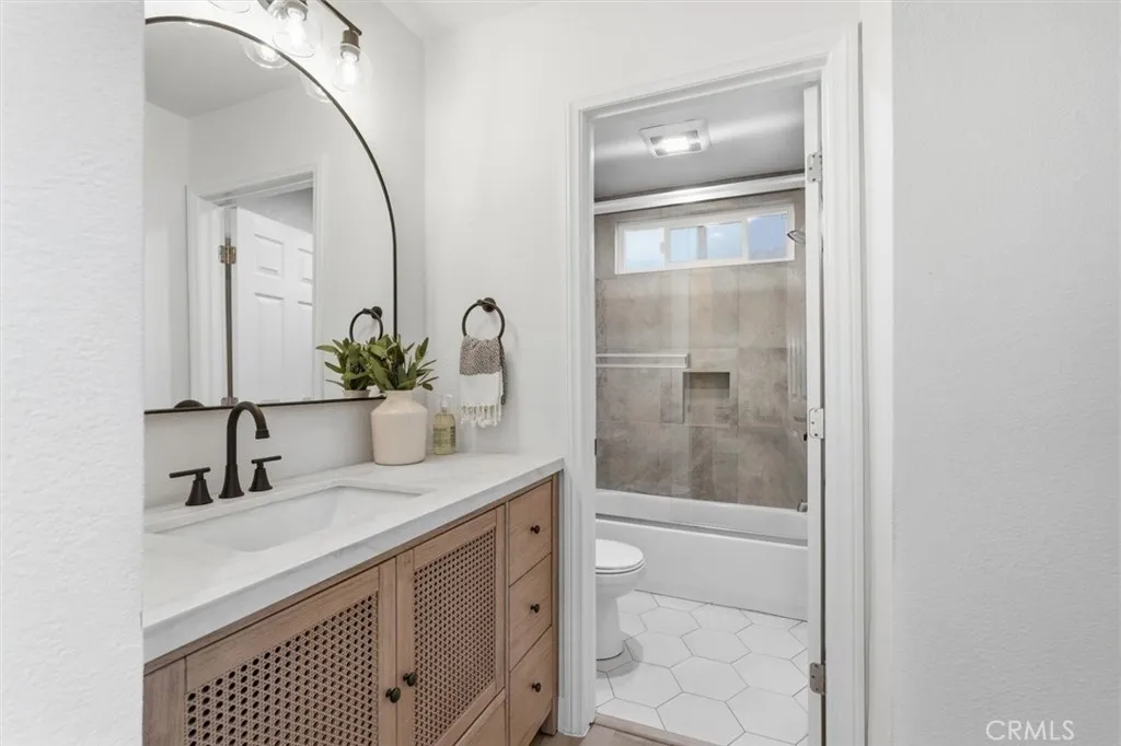 Additional image 24 of 2413 Ives Lane, Redondo Beach, CA 90278