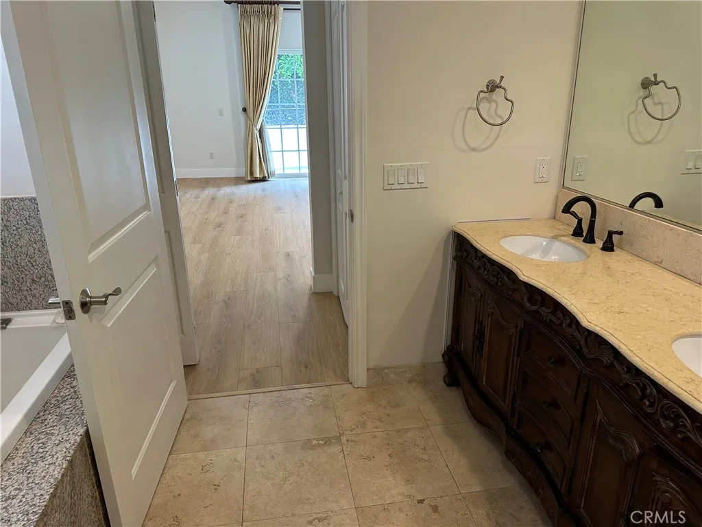 Additional image 51 of 722 S Oxford Avenue Unit 103, Los Angeles, CA 90005