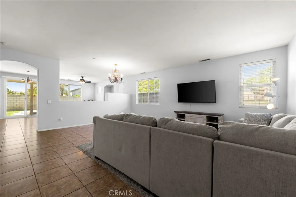 Additional image 60 of 7112 Riley Dr, Fontana, CA 92336