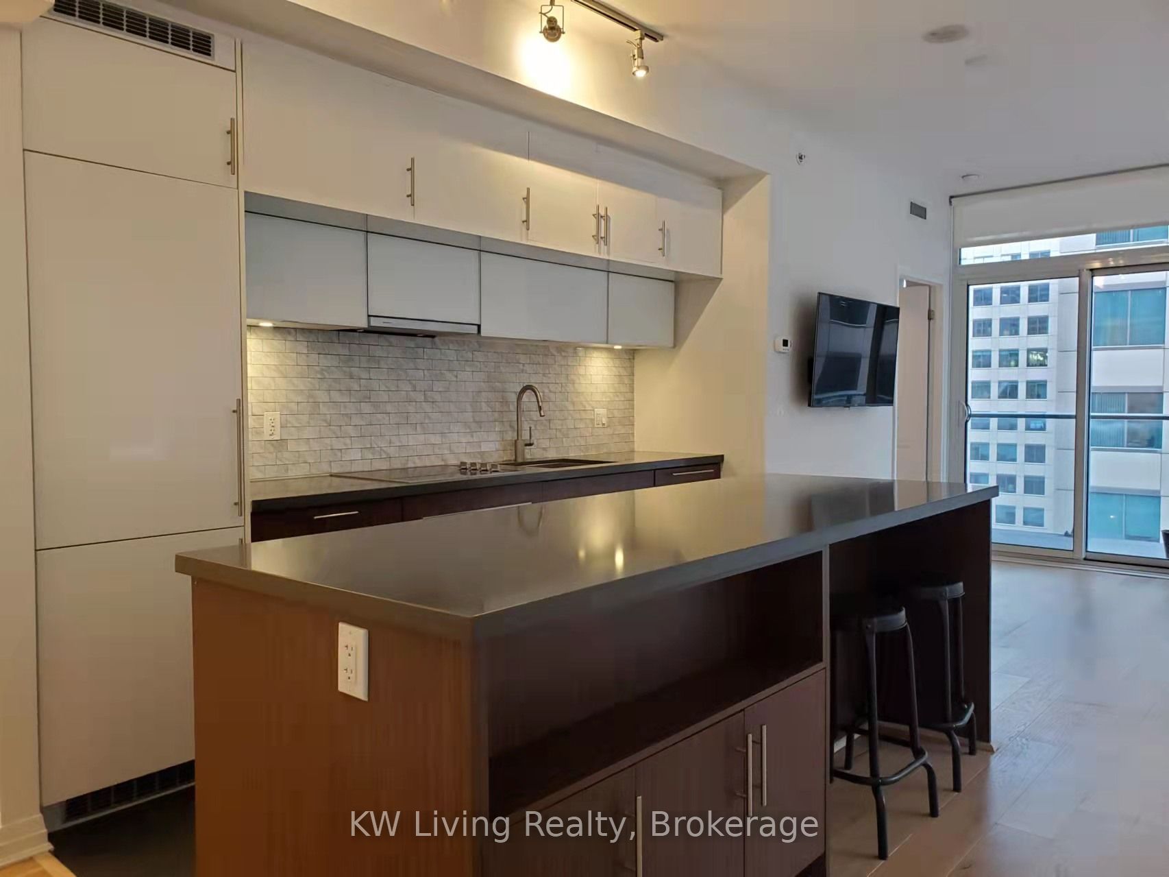 Additional image 2 of 905-8 Mercer Street, Toronto, ON, M5V 0C4