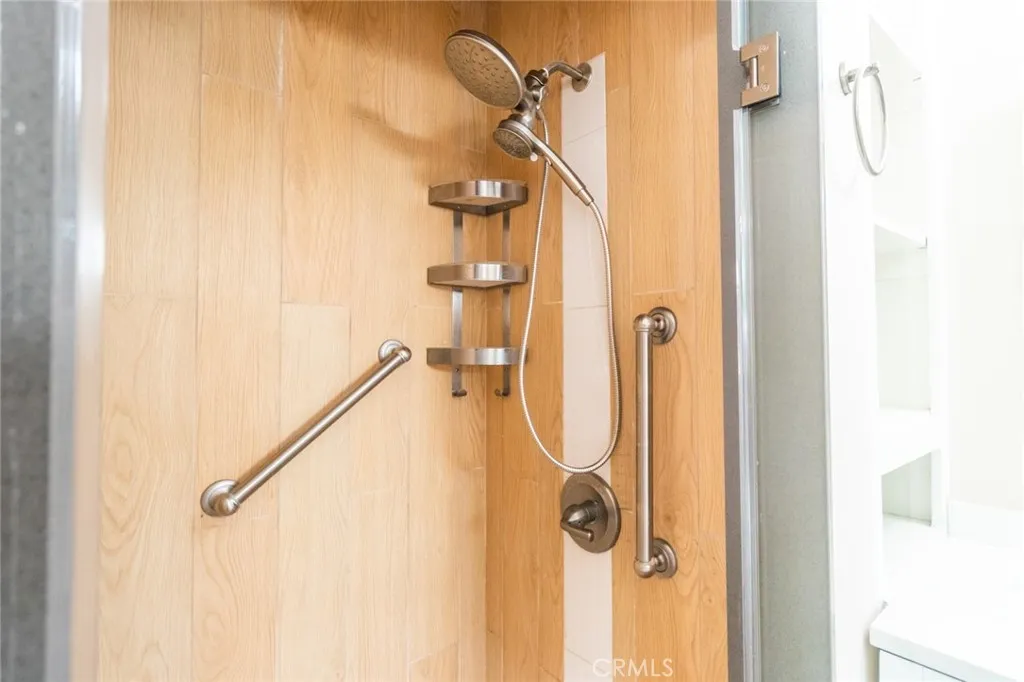 Additional image 74 of 870 N Alexandria Avenue, Los Angeles, CA 90029