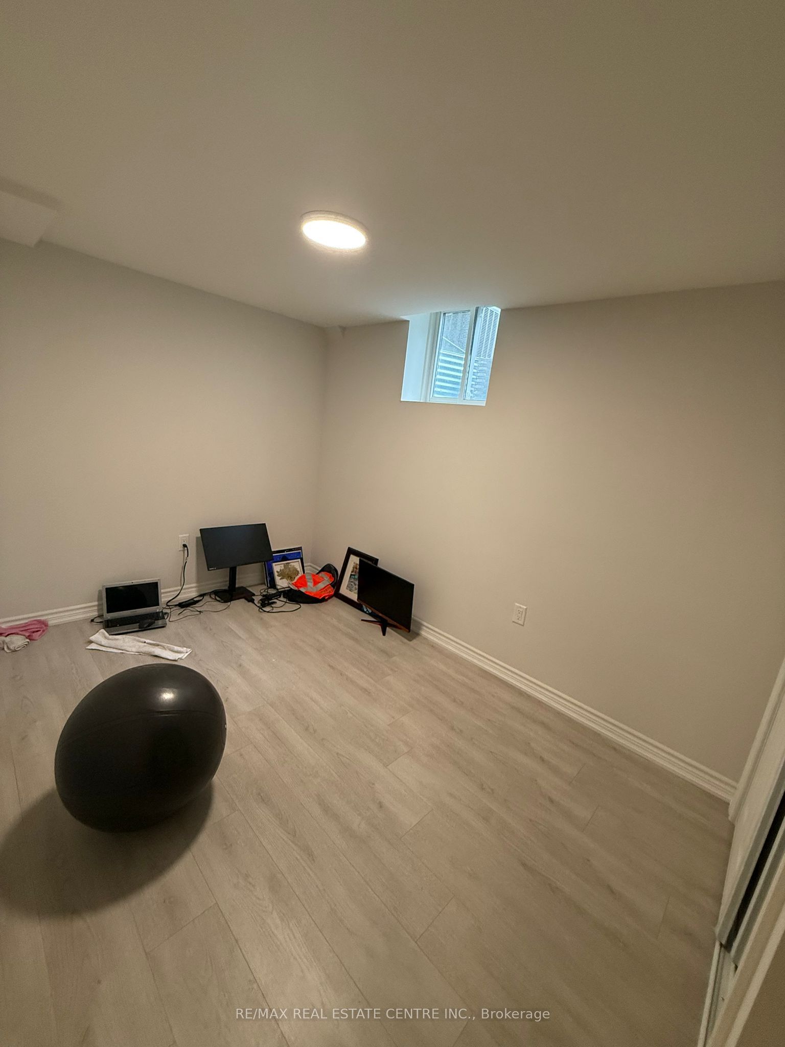 33 Lacewood Crescent, Brampton, ON, L6S 3K3 photo 5