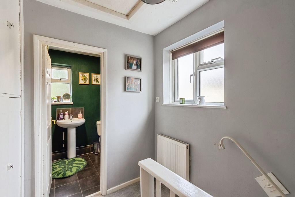 Additional image 11 of 2 bed semi-detached house for saleKettlethorpe Road, Wakefield, West Yorkshire WF2