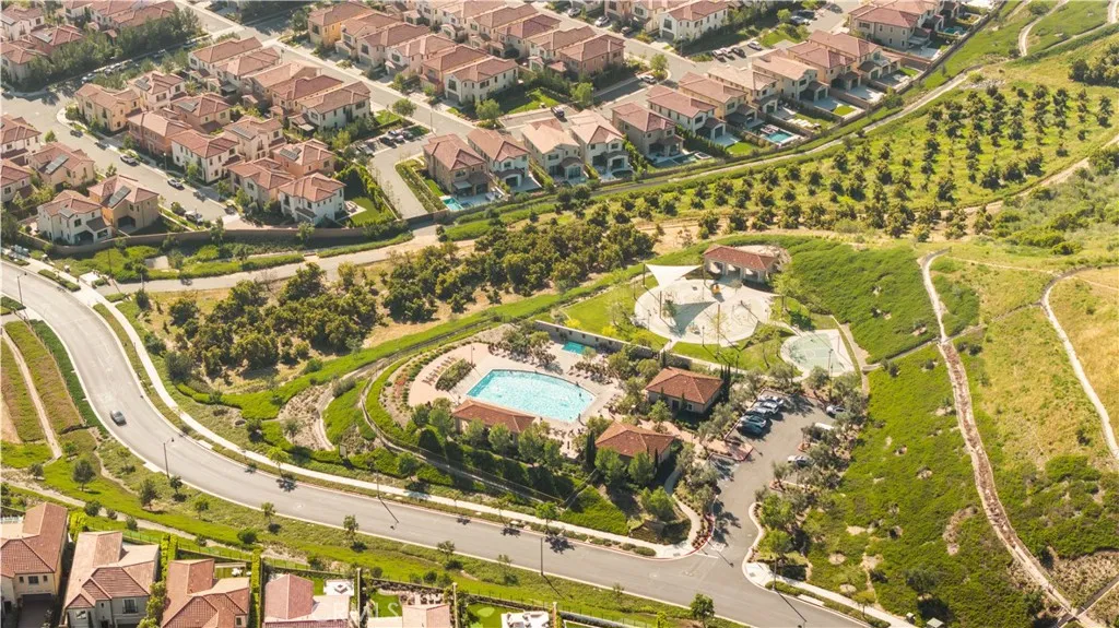 Additional image 42 of 162 Winnett, Irvine, CA 92602