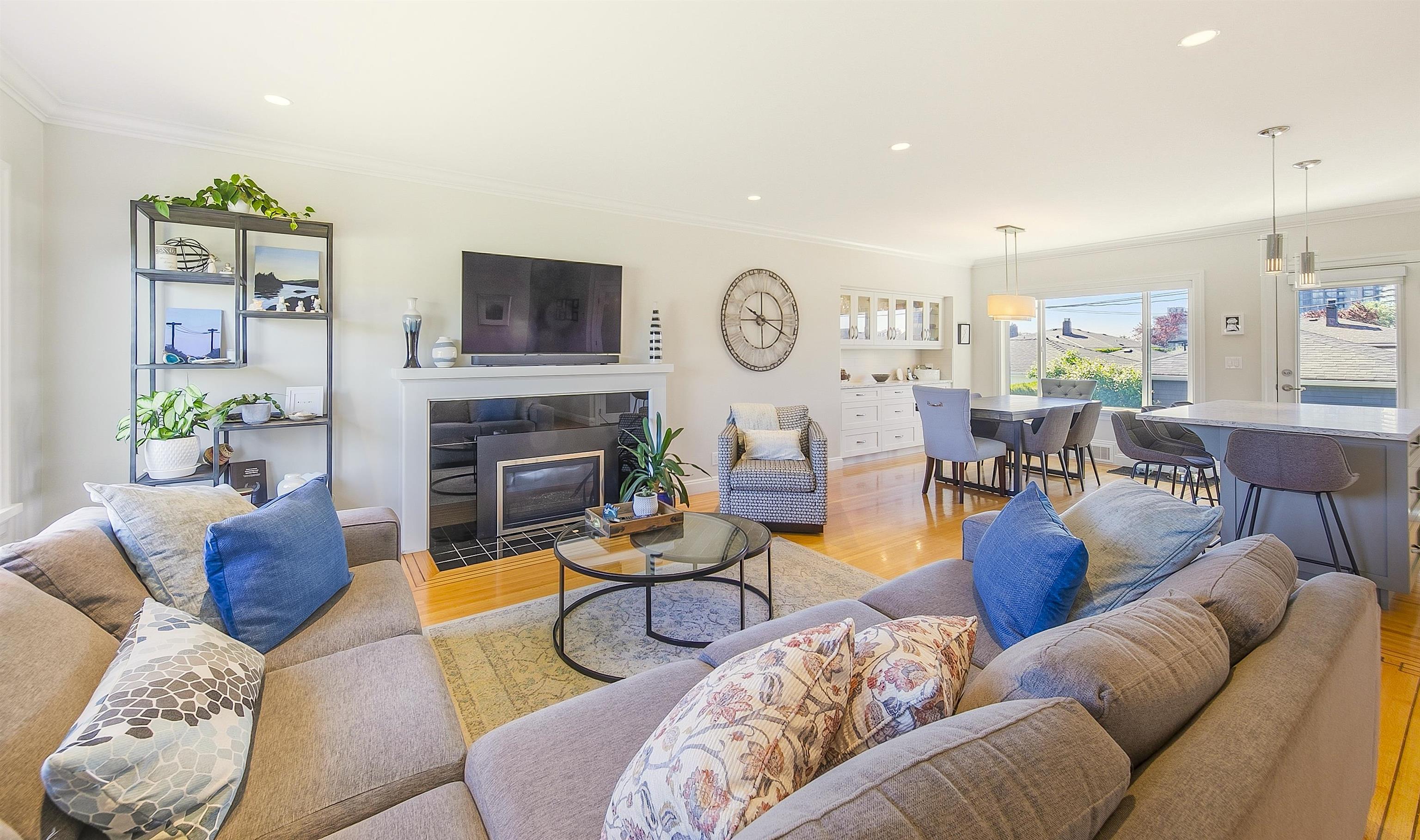 4850 Highlawn Drive, Burnaby, BC, V5C 3T1