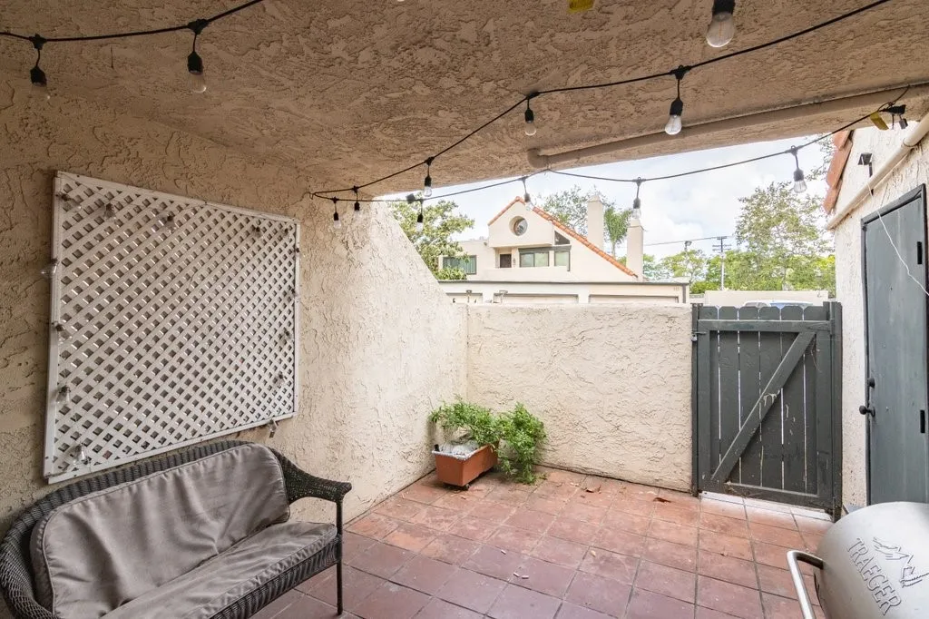 Additional image 25 of 379 N Melrose Dr Unit E, Vista, CA 92083