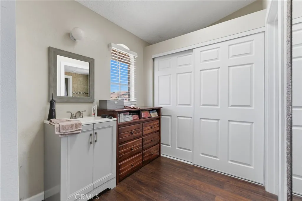 Additional image 103 of 700 W Almond Street, Compton, CA 90220