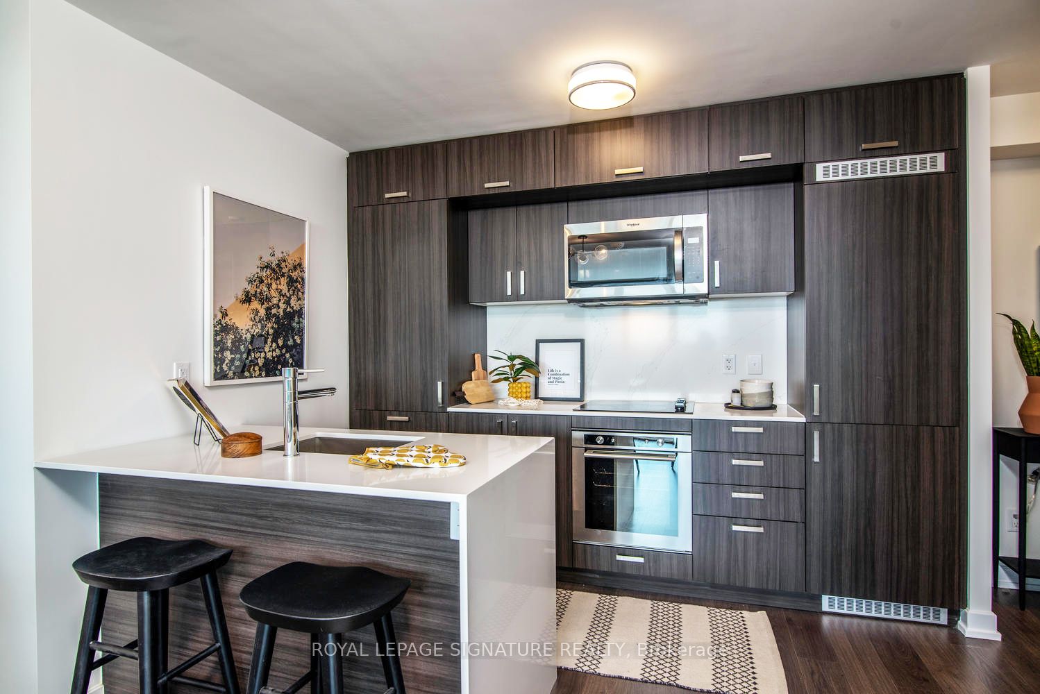 3407-18 Erskine Avenue, Toronto, ON, M4P 0C9