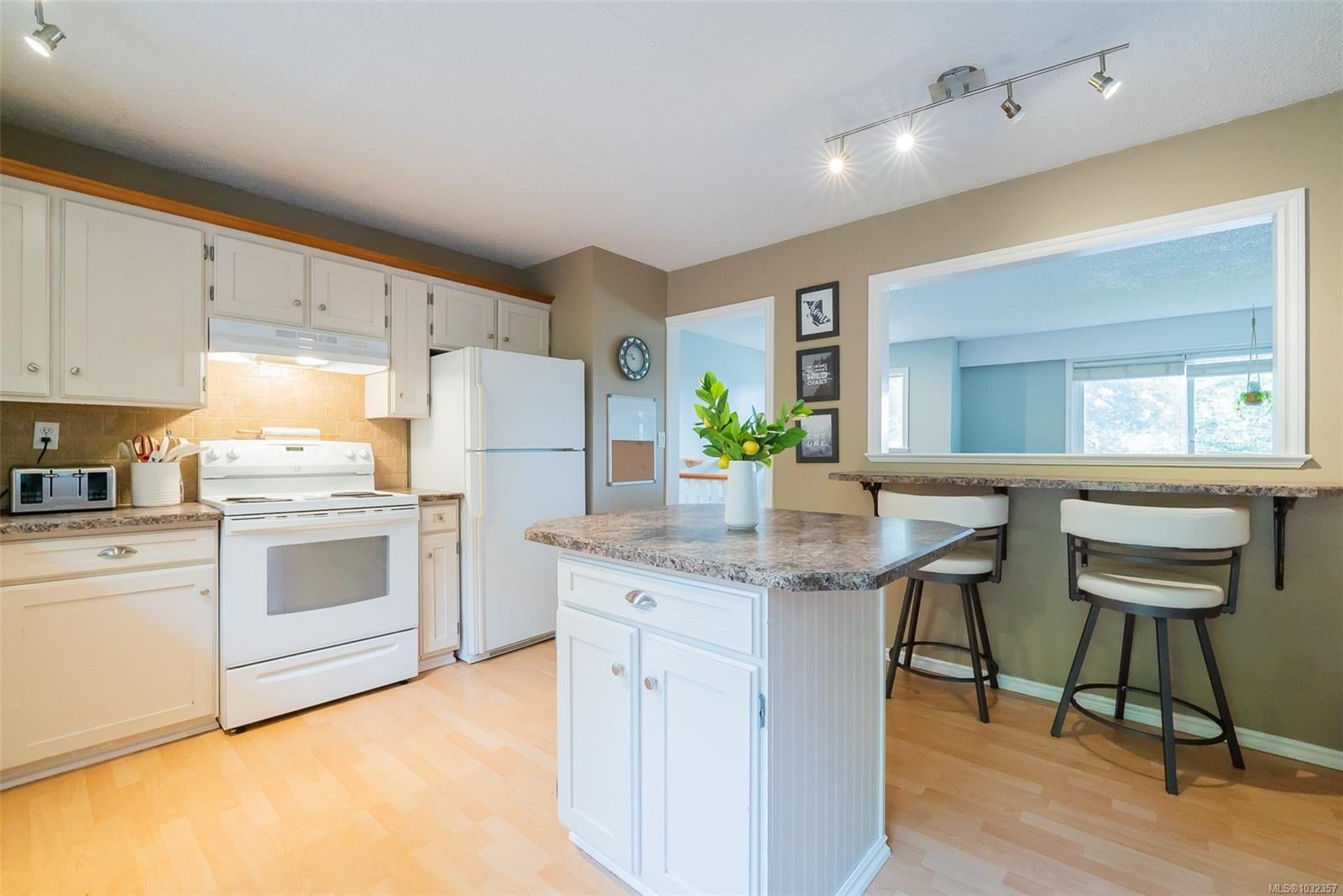 Additional image 4 of 3367 Rock City Road, Nanaimo, BC, V9T 1T5