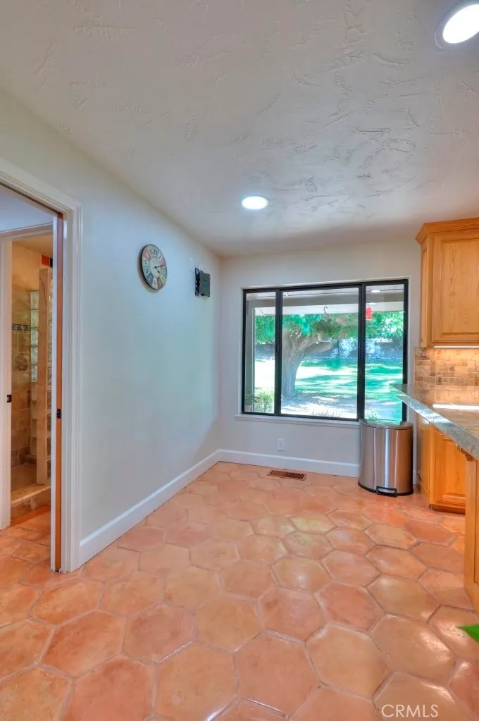 Additional image 102 of 11714 Livingston Cressey Rd, Livingston, CA 95334
