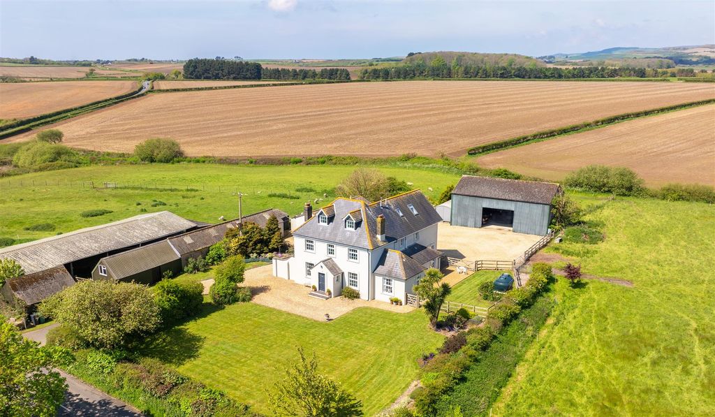 Additional image 2 of 5 bed detached house for saleGodshill, Isle Of Wight PO38