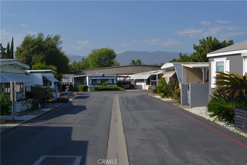 1630 S Barranca Avenue Unit 102, Glendora, CA 91740