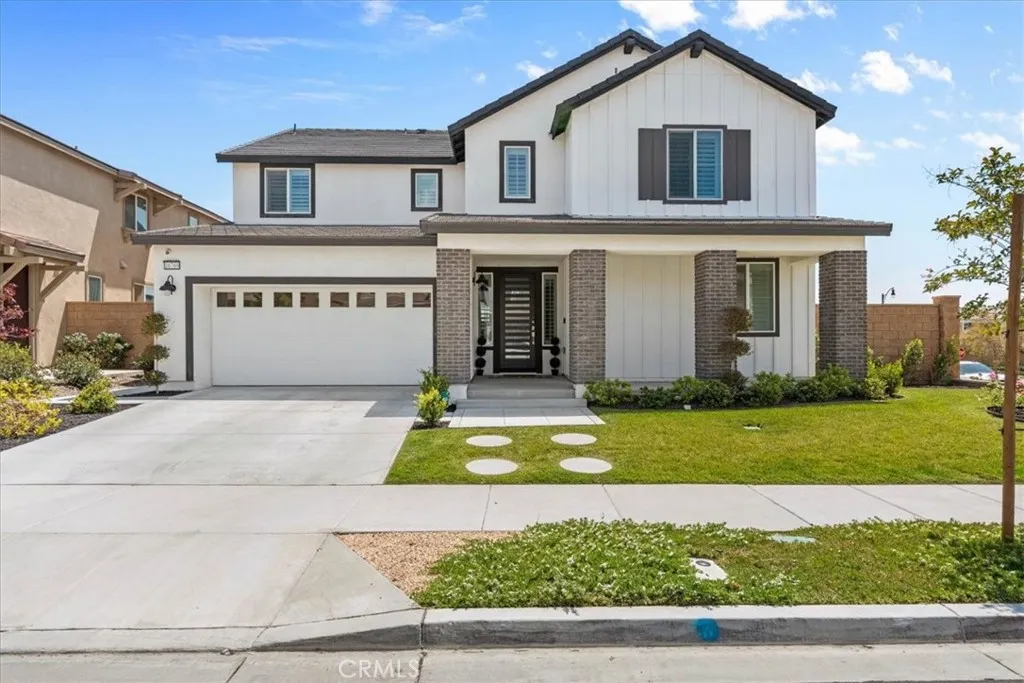 16769 Tea Tree Ln, Fontana, CA 92336 photo 4