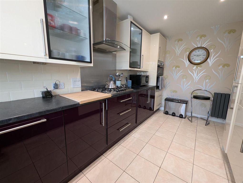 Additional image 12 of 2 bed flat for saleTrinity Mews, Darlington DL3