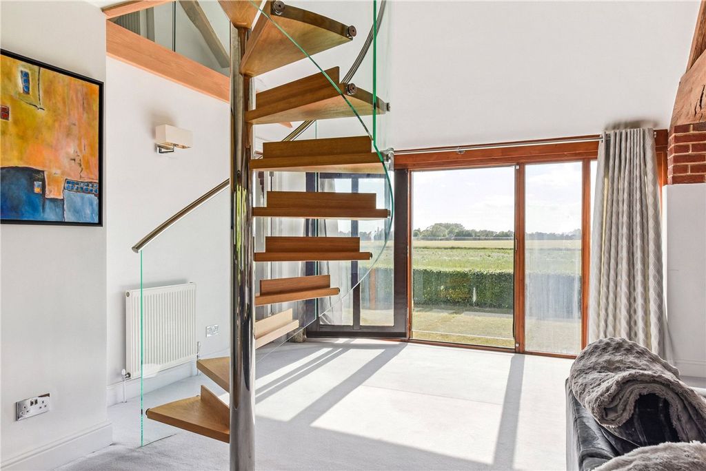 Additional image 8 of 3 bed flat for saleOld Park Lane, Chichester PO18