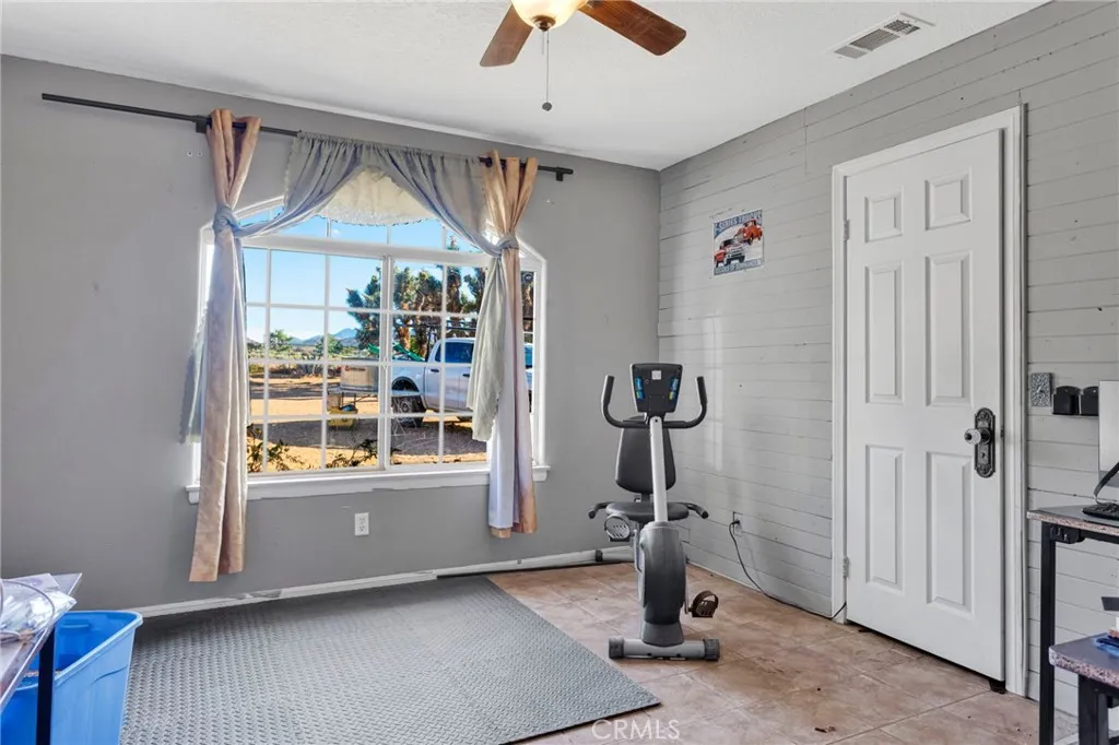 Additional image 123 of 6414 Nielson Road, Phelan, CA 92371