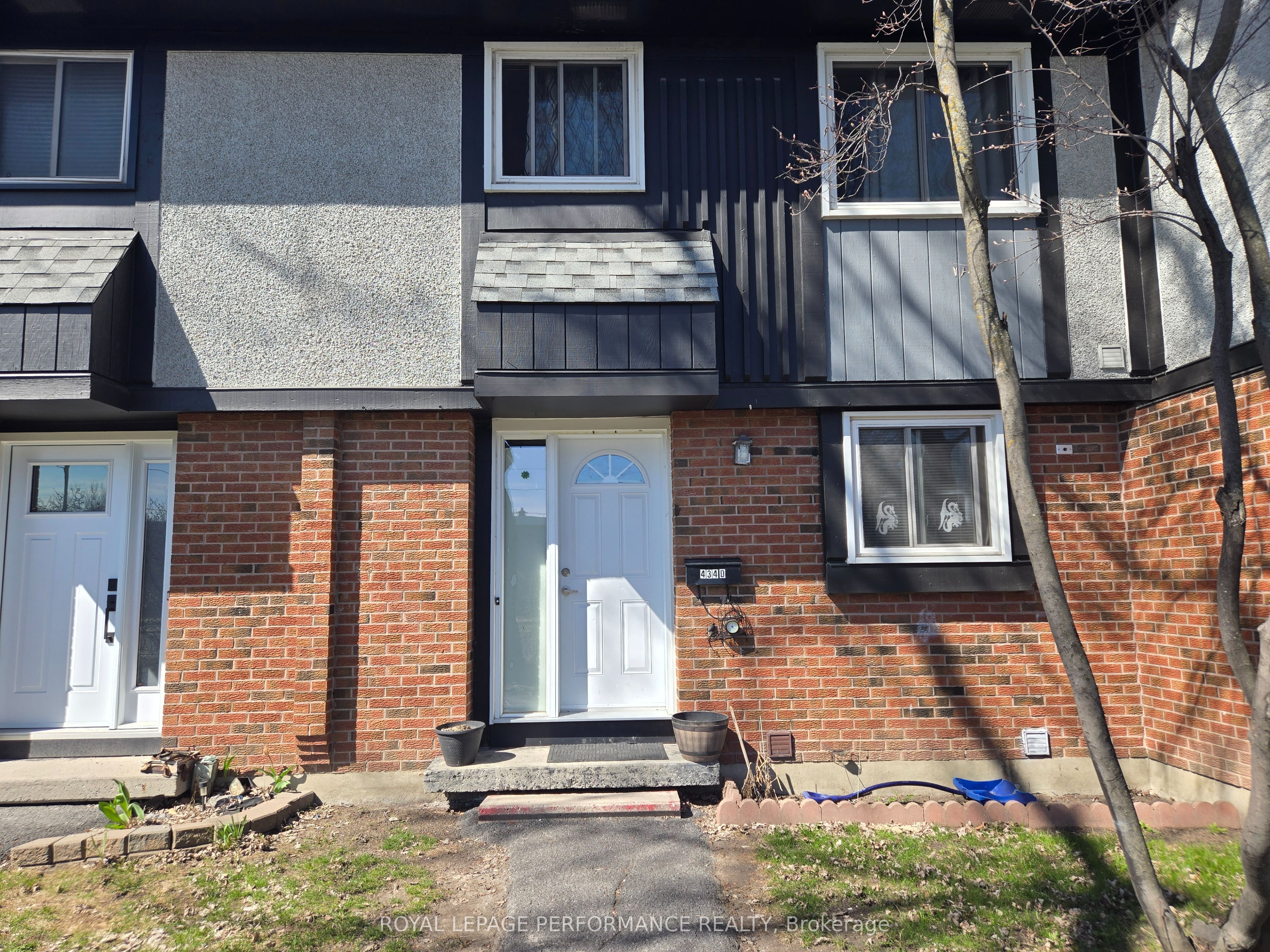 D-434 Moodie Drive, Ottawa, ON, K2H 8A6