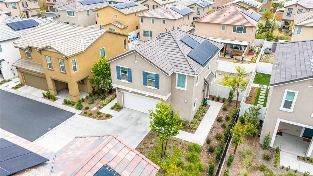 Additional image 3 of 2522 Gunner Ridge Way, Rialto, CA 92377