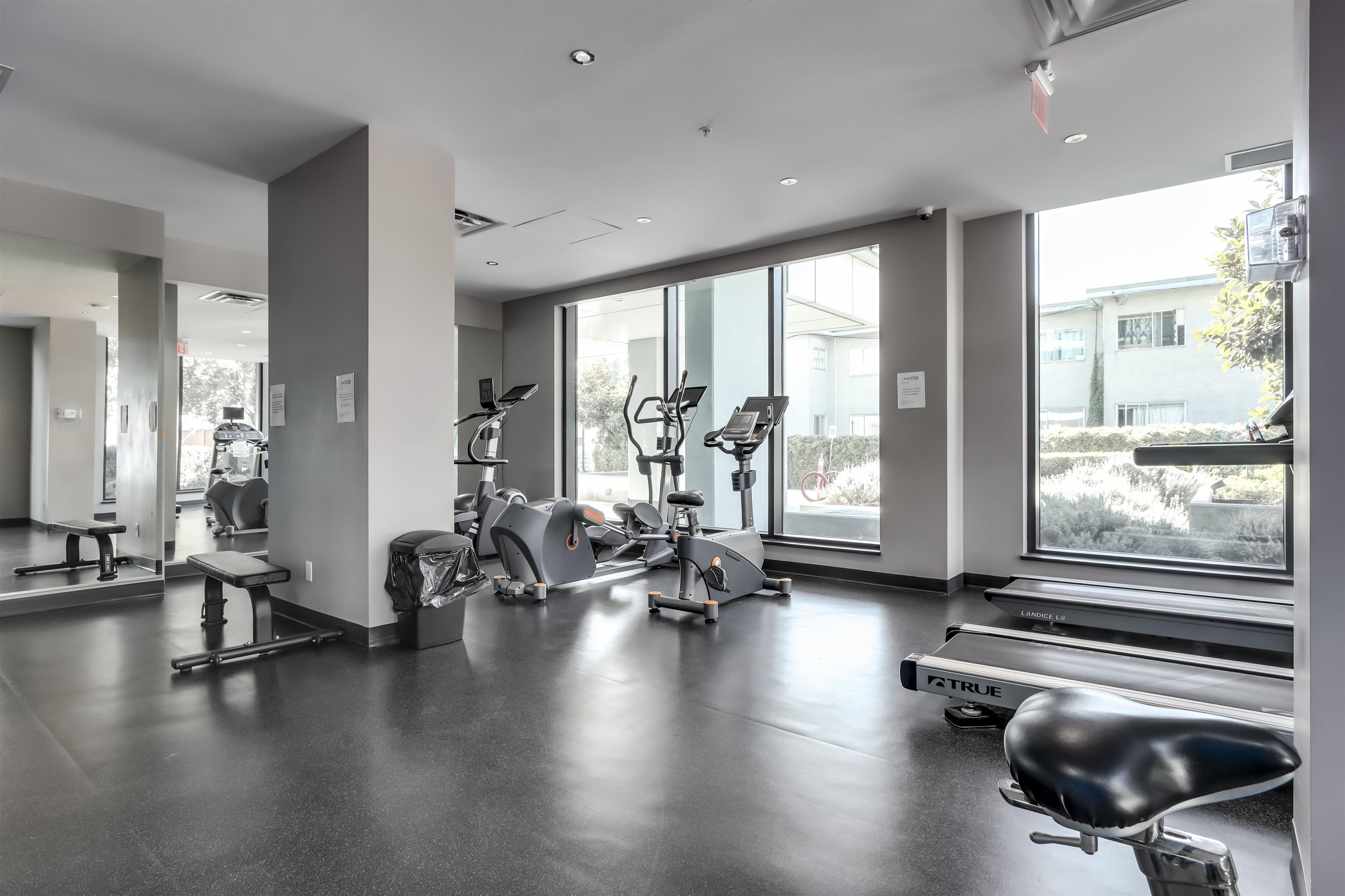 Additional image 2 of 802-6658 Dow Avenue, Burnaby, BC, V5H 0C7