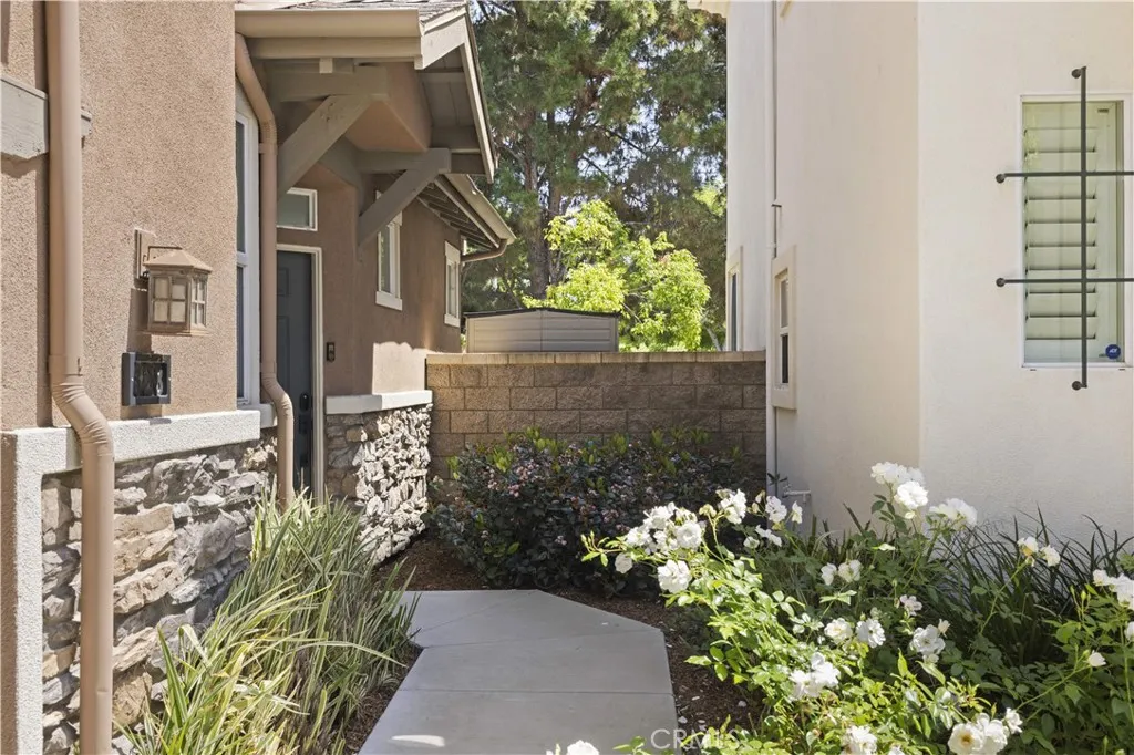 Additional image 57 of 328 Flyers Ln, Tustin, CA 92782