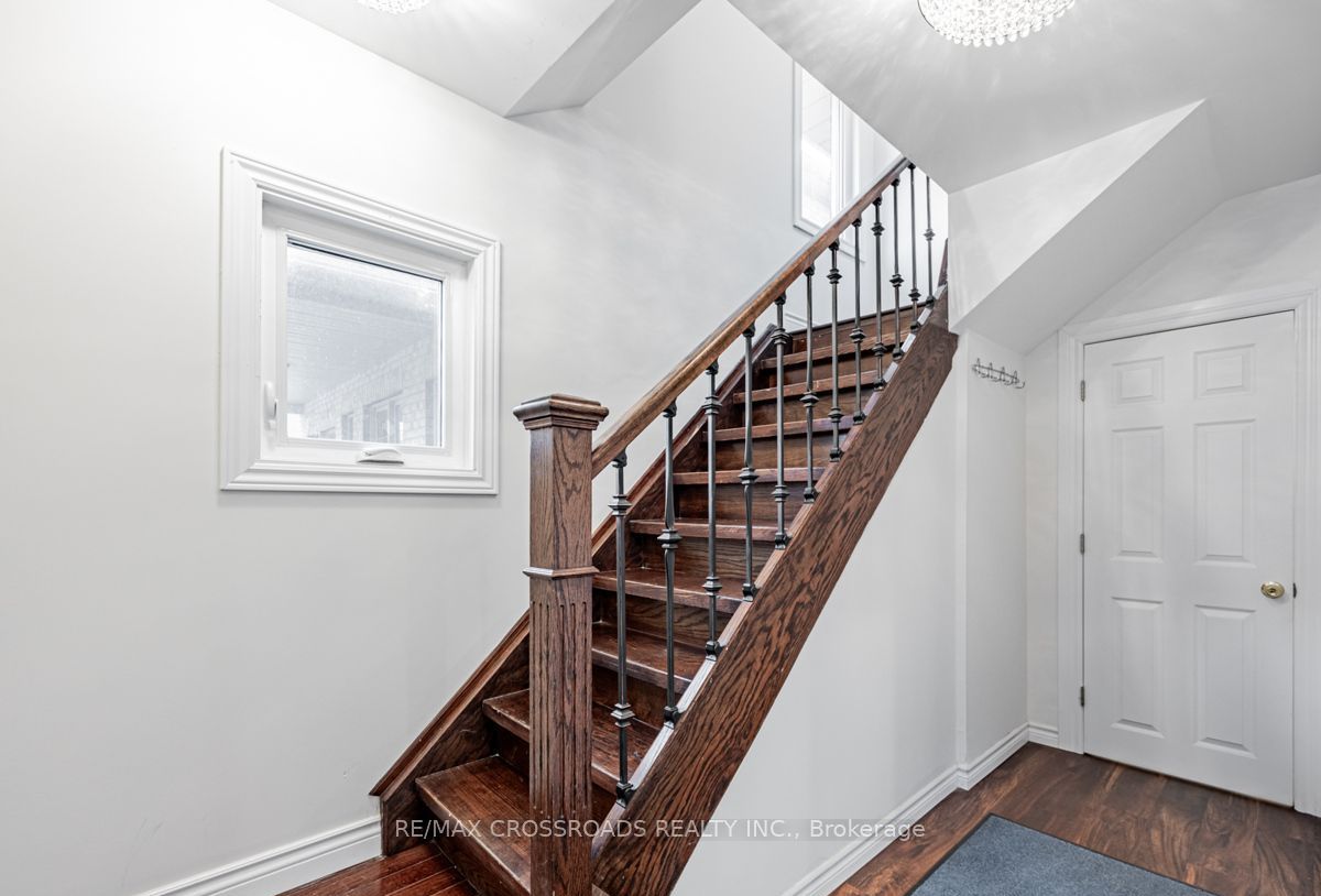 Additional image 4 of 111 Elgin Street W, Oshawa, ON, L1G 1S5