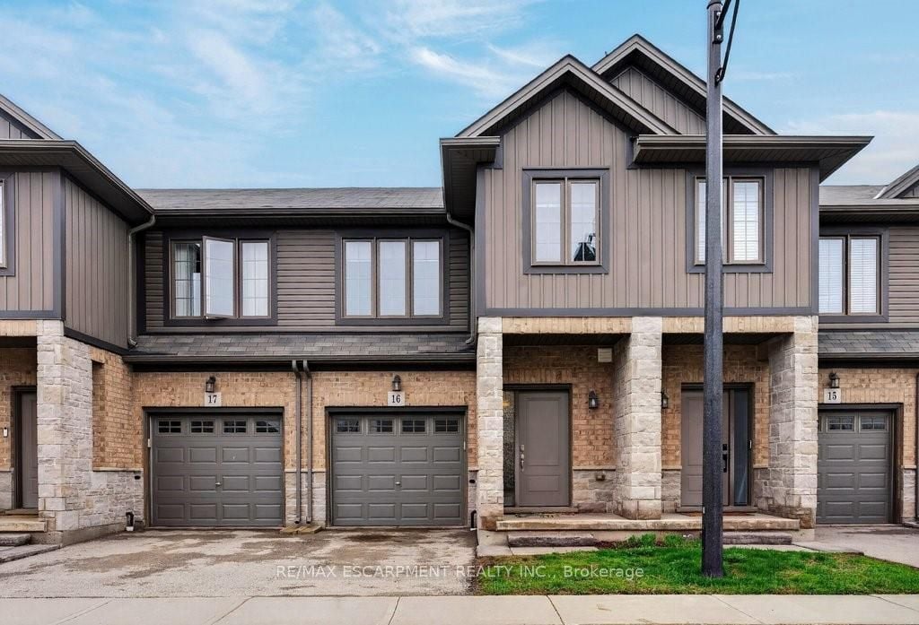 16-377 Glancaster Road, Hamilton, ON, L9G 0G4