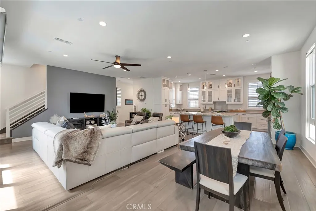 Additional image 7 of 2105 Two Harbors Circle, Costa Mesa, CA 92627