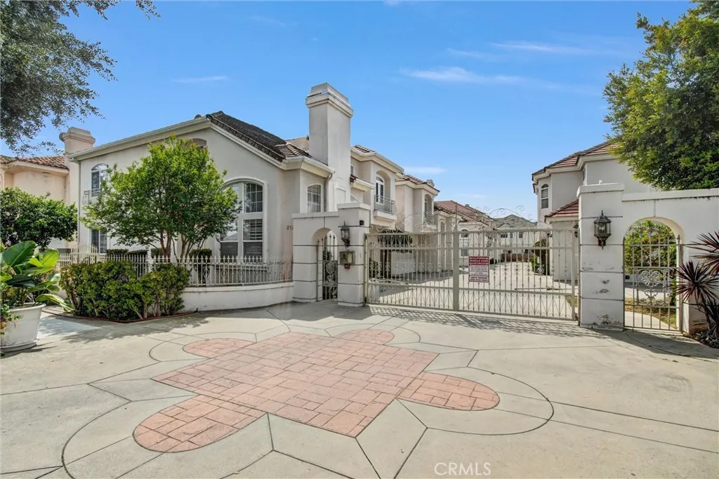213 S 5th Avenue Unit#B, Arcadia, CA 91006