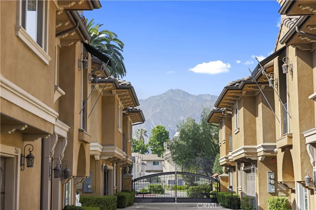 Additional image 2 of 726 Fairview Unit D, Arcadia, CA 91007